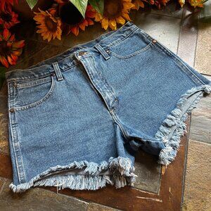 Wrangler Classic Denim Cut-off Shorts w/Frayed Hem